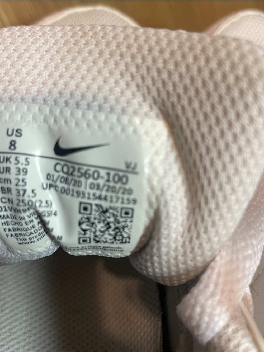 Nike Air Max 90 Triple White Sneakers Women Size 8 Low Top Shoes CQ2560-100 - Picture 13 of 13